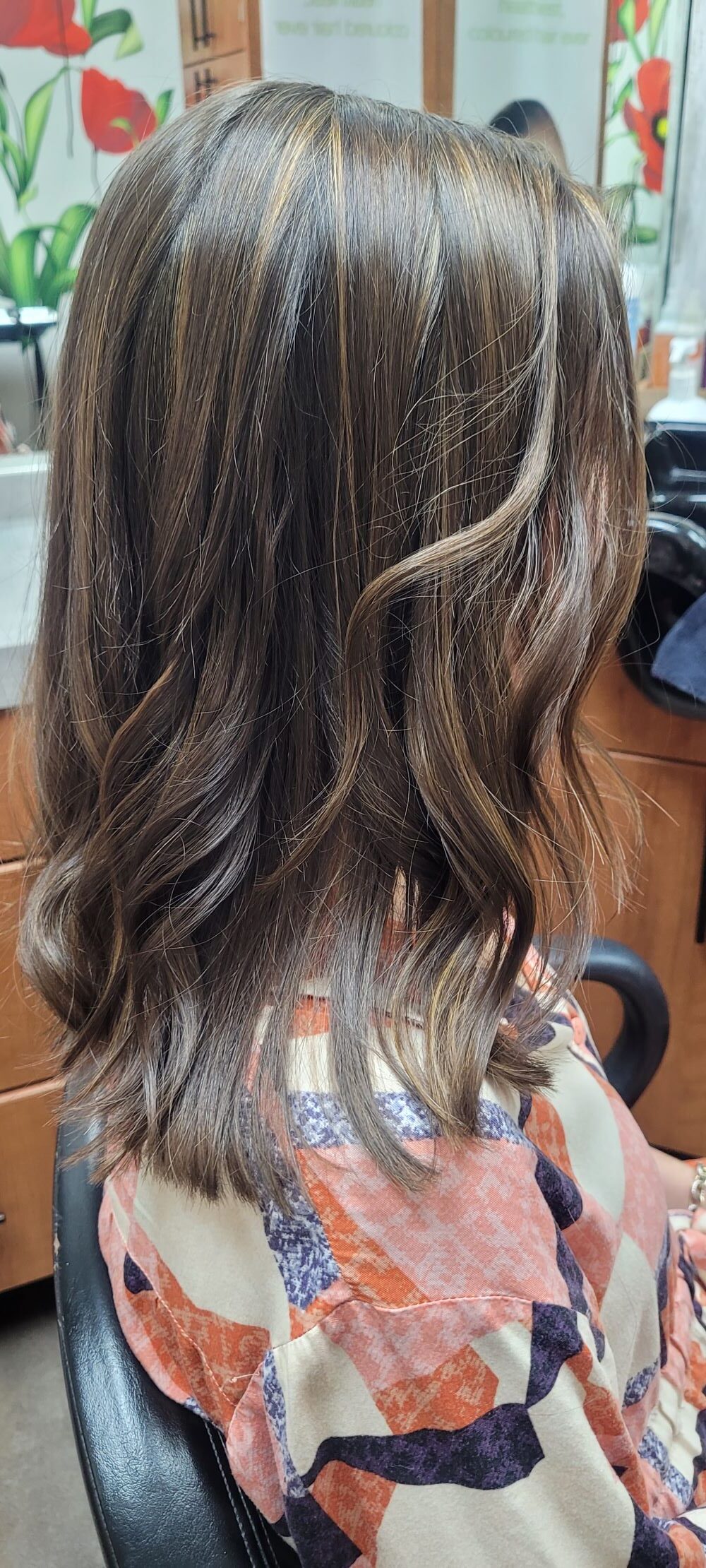 Delicate Sun-Kissed Highlights